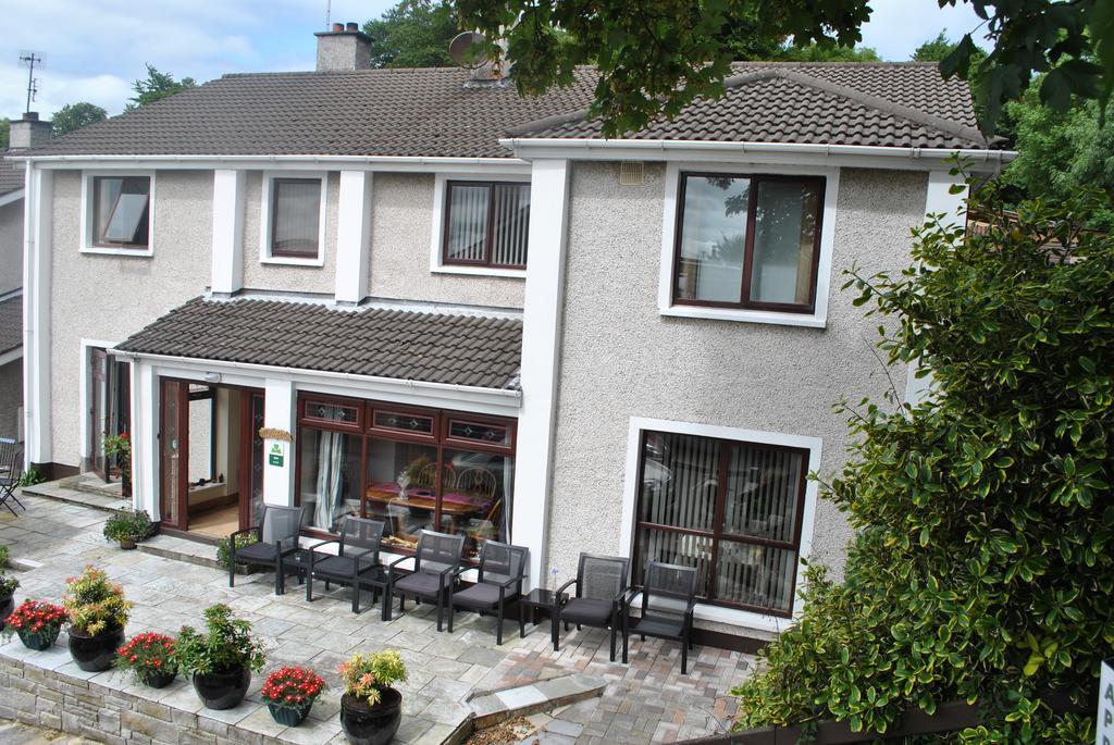 Oaklands Bed And Breakfast Letterkenny Exterior foto