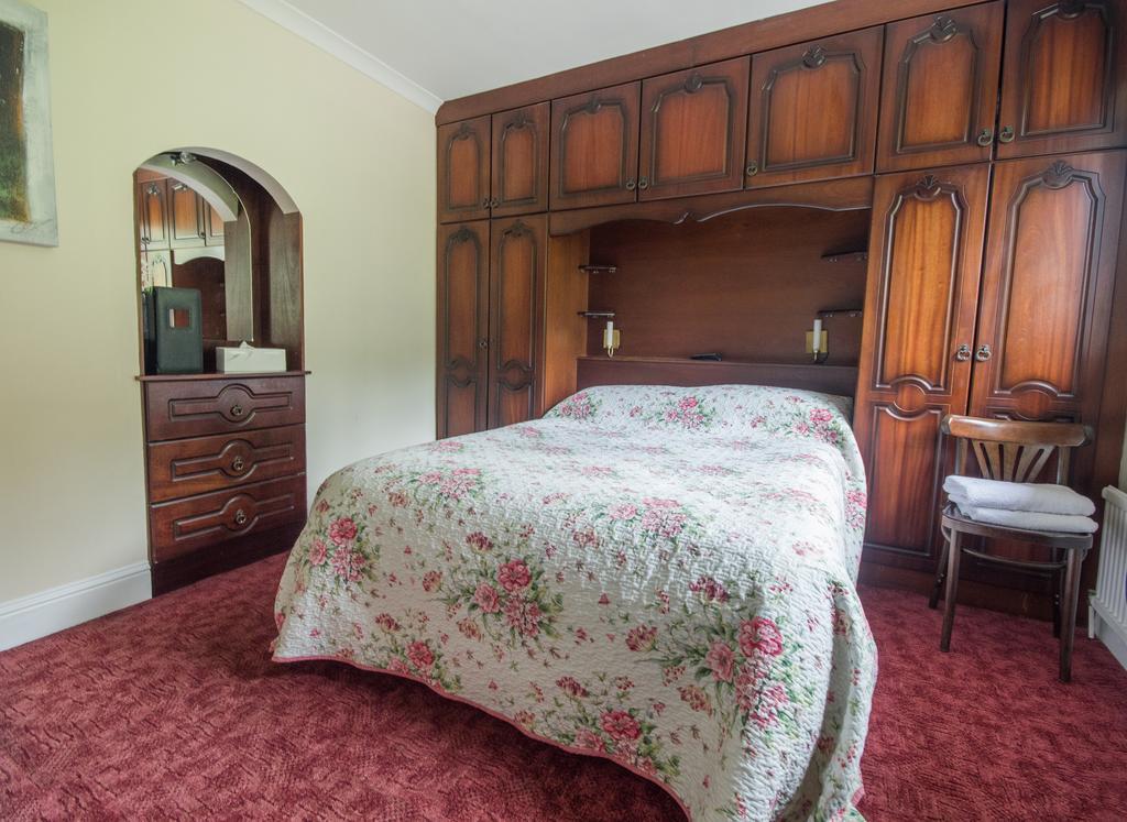 Oaklands Bed And Breakfast Letterkenny Exterior foto
