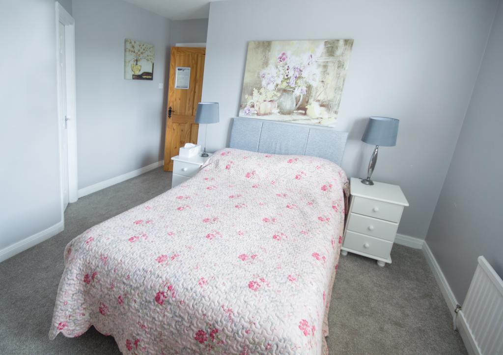 Oaklands Bed And Breakfast Letterkenny Exterior foto