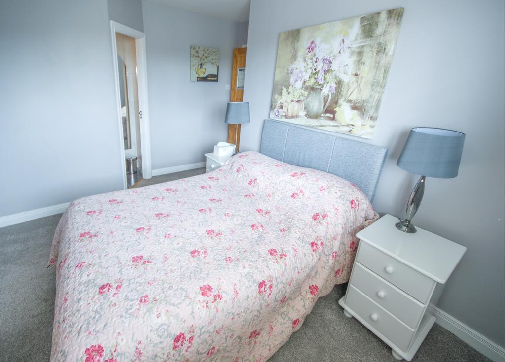 Oaklands Bed And Breakfast Letterkenny Exterior foto